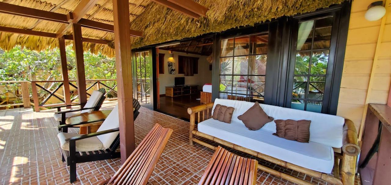Portofino Beach Resort-An Authentic Island Escape! San Pedro  Exteriör bild